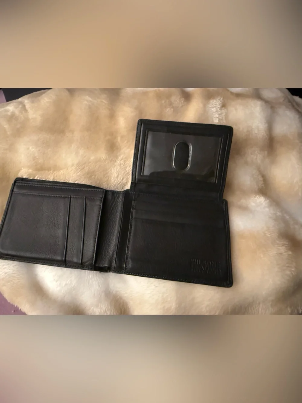 Wilsons Leather Black Leather Bi-Fold Card Holder